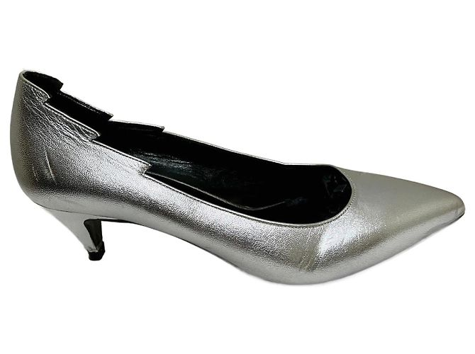 Saint Laurent Charlotte 55 Pump Kitten Heels Silber
