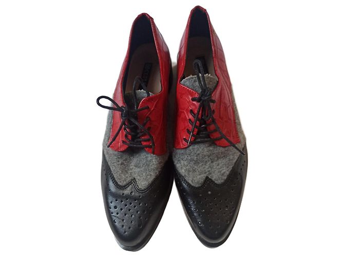 Autre Marque Derby Couplet in pelle nera e rossa Nero Rosso