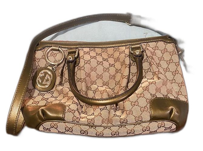 Gucci Sukey Handtasche Monogramm Canvas und Leder Olivgrün