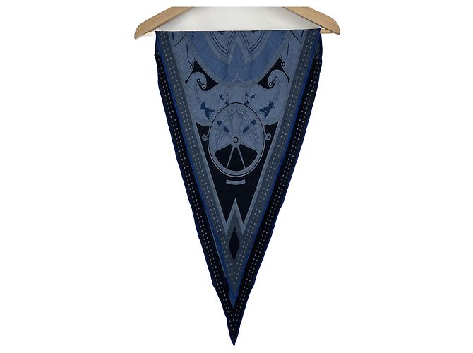 Écharpe Hermès "Washington's Carriage" en triangle géant Noir Gris Bleu Marine