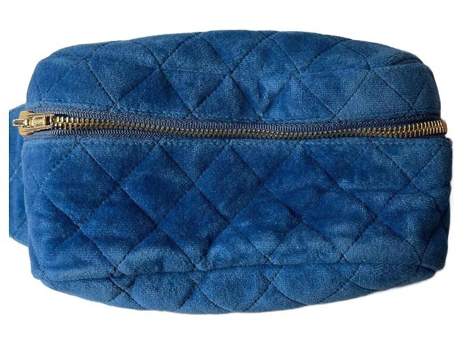Pochette Chanel in velluto e pelle blu Nero