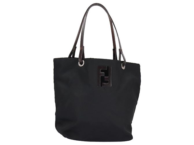 FENDI Handtasche aus schwarzem Nylon Auth ep6199