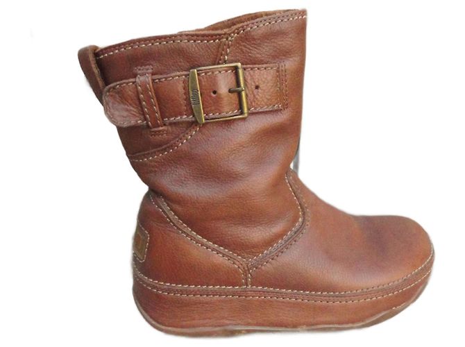 Autre Marque Fitflop Stiefeletten aus Leder Hellbraun
