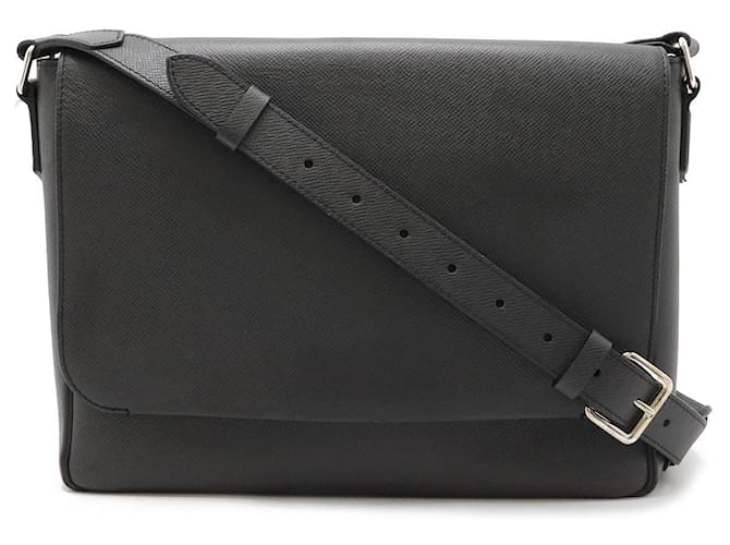 Louis Vuitton Taiga Roman MM NM Shoulder Bag Black Leather  ref.1786818