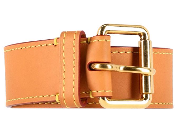 Cinto com fivela Louis Vuitton em couro bege