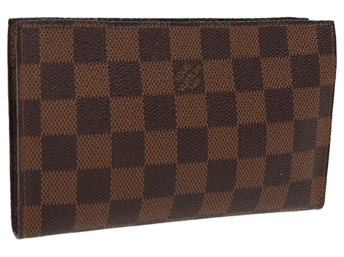 Louis Vuitton Marais Brown Cloth  ref.1817887