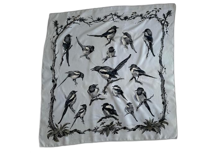 Hermès Rare Collector Square Scarf The Magpies Xavier De Poret 90 Blue Silk  ref.1822750