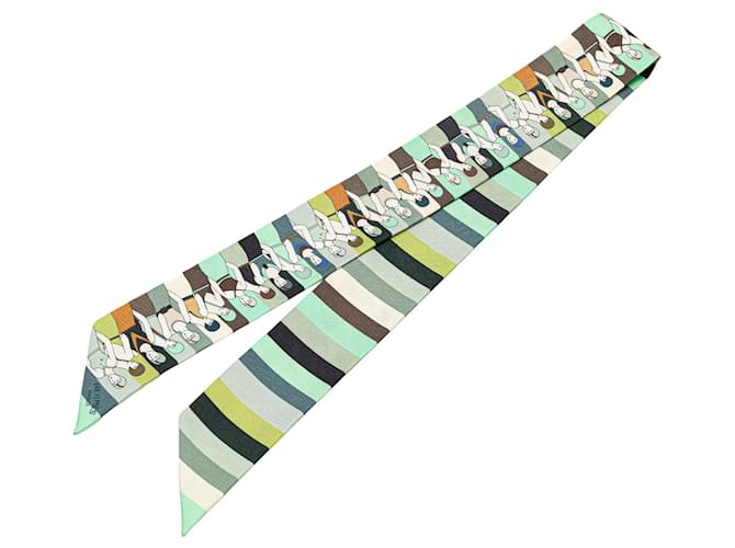 Hermès HERMES Scarves T.  Silk Multiple colors  ref.1824139