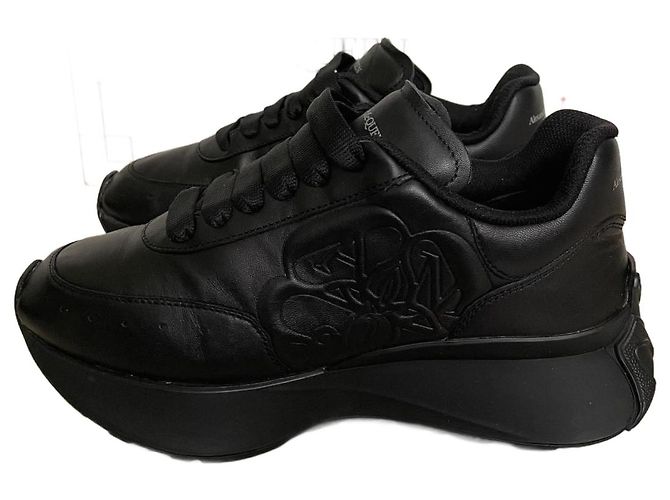Alexander McQueen Sprint Runner Sneaker Leder Schwarz