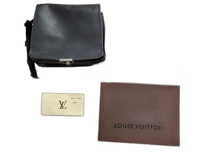 Abbesses Louis Vuitton Viktor Dark grey