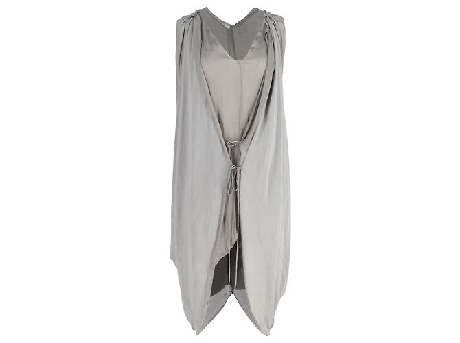 Vestido midi drapeado de Lanvin en lino gris