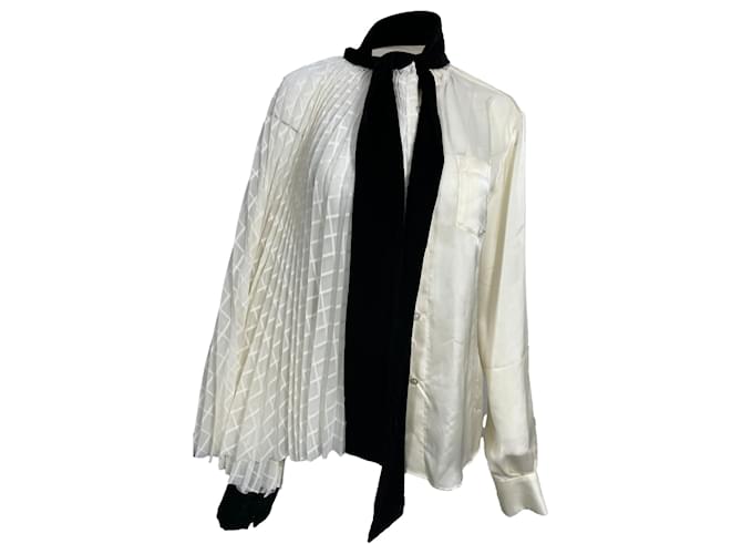 Sacai Bow Detail Blouse in White Polyester Cream Satin  ref.1834731