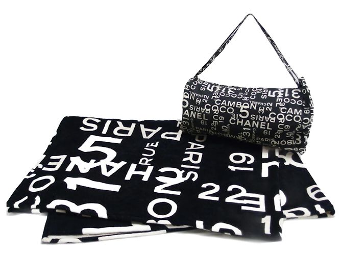 Set di grande coperta e borsa Chanel by Sea Nero Bianco Crudo