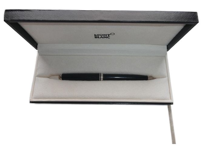 Montblanc mechanical pencil with its box Black