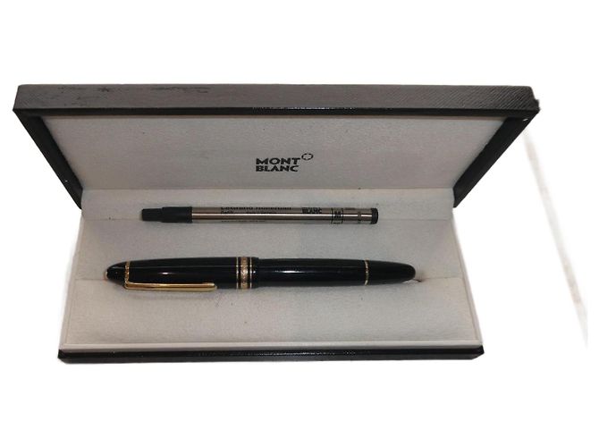 Bolígrafo Montblanc LeGrand con tapa, caja y recarga nueva Negro