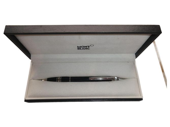 Montblanc Starwalker Stift mit seiner Box Schwarz