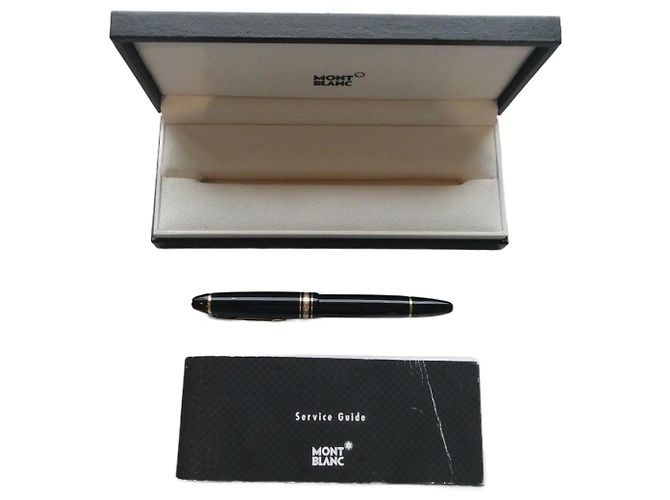 Montblanc 146 Meisterstück vintage piston fountain pen with its box, gold nib Black