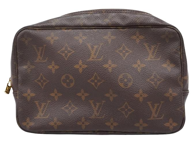 Poche Toilette Louis Vuitton Marrom Lona  ref.1845798