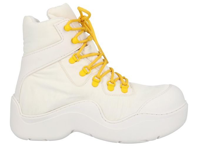 Bottega Veneta Puddle Bomber Crema Castaño Beige