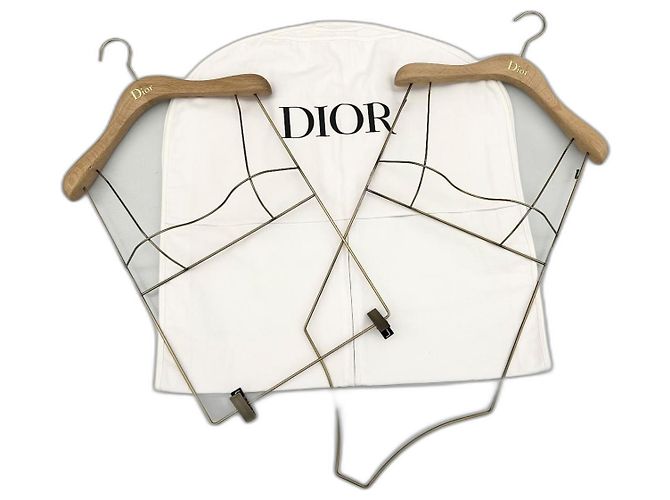 Ensemble de cintres Dior