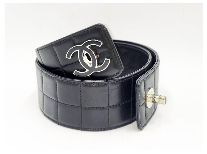 Chanel Vintage Large Chocolate Bar Turnlock Leather Belt Silver Hardware Black