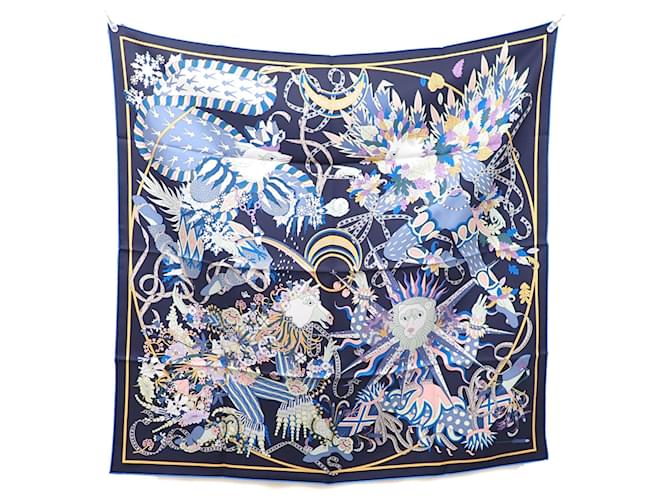 Écharpe en soie Hermès en bleu et multicolore  ref.1854655
