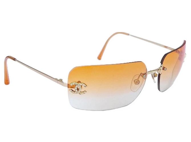 Chanel Occhiali da sole D'oro Arancione