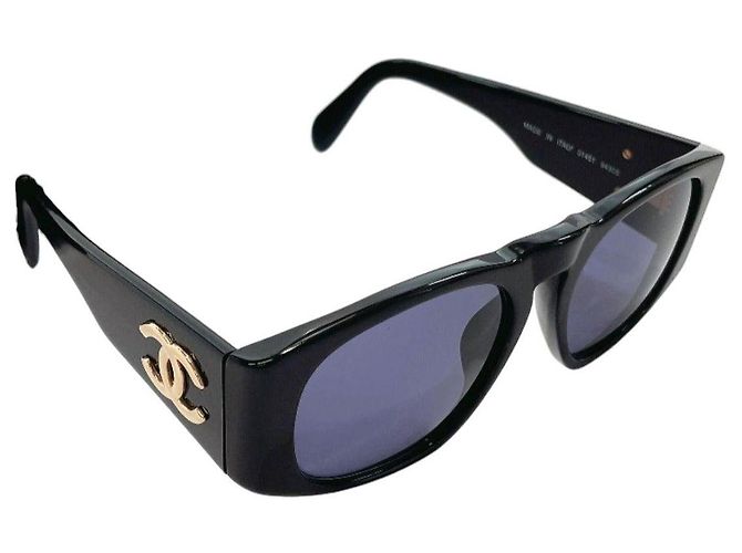 Occhiali da sole Chanel Neri Oro Plastica Nero D'oro
