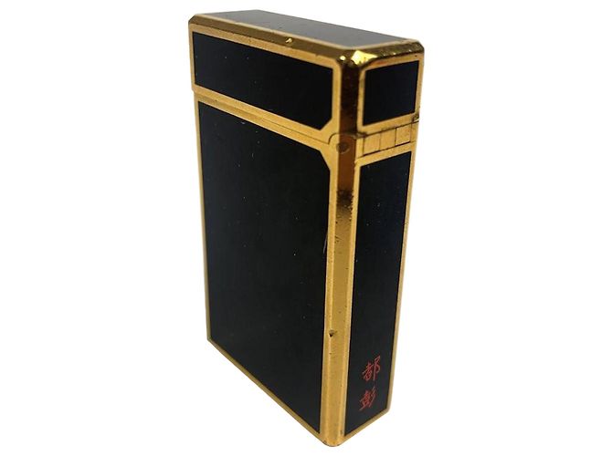 St Dupont S.T. Dupont laque de chine lighter Black Gold hardware