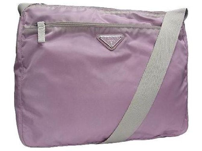 Bolso de viaje Prada de nylon rosa