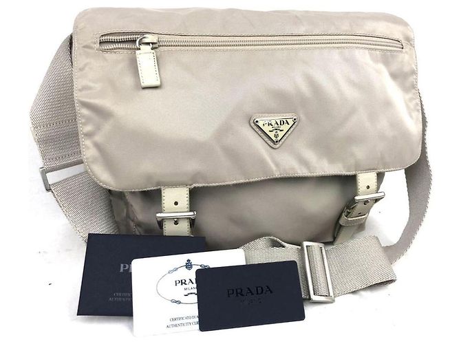 Bolsa de ombro Prada de nylon cinza prateado Prata