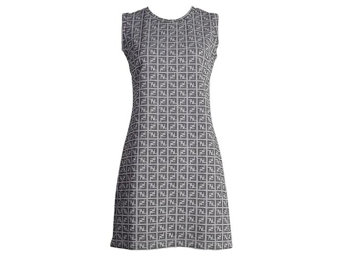 Fendi Monogramm Kleid Grau Nylon