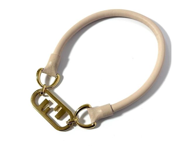 Colar de pingente de couro Fendi Orlock