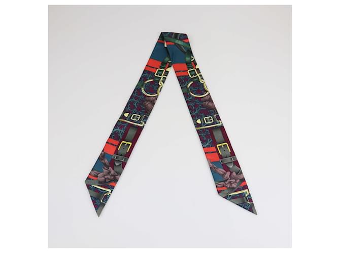Hermès HERMES Scarves T.  Silk Multiple colors  ref.1862542