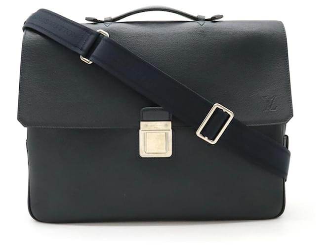 Louis Vuitton Taiga Vasily PM Briefcase Blue Leather  ref.1866467