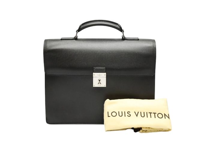 Pasta de homem Louis Vuitton M32660 Marrom