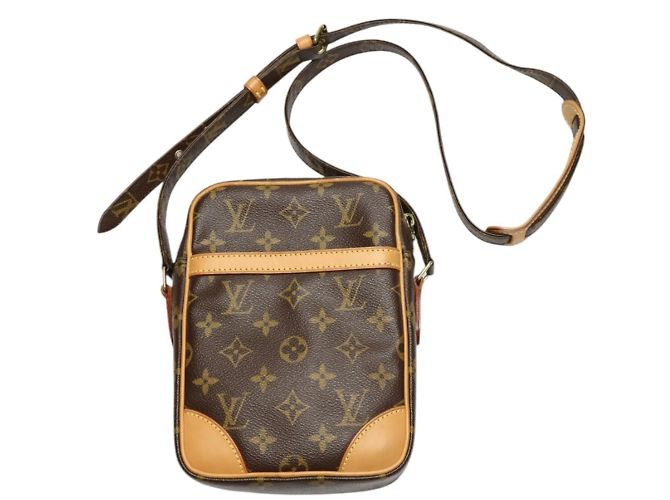 Bolso de Hombro Monogram Danube Louis Vuitton Castaño