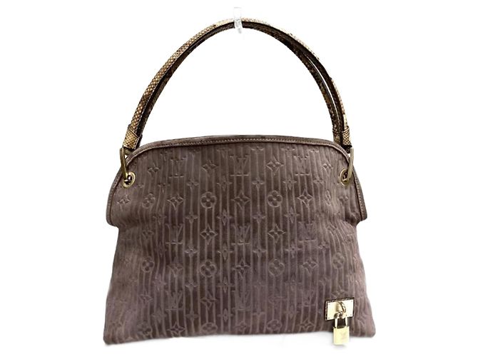 Sac Whisper PM en daim Monogram Louis Vuitton Violet