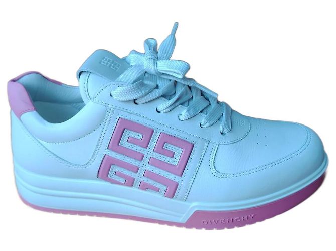 BASKETS GIVENCHY 4G EN CUIR DE VEAU. Blanc Fuschia