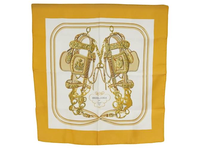 Hermès Scarf Yellow Silk  ref.1878130