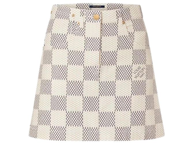 Louis Vuitton Saias Bege