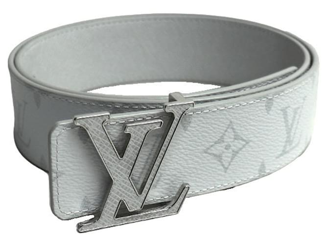 Louis Vuitton Santur LV Initial 40MM Reversible Belt White Louis Vuitton Santur LV Initial 40MM Reversible Belt White