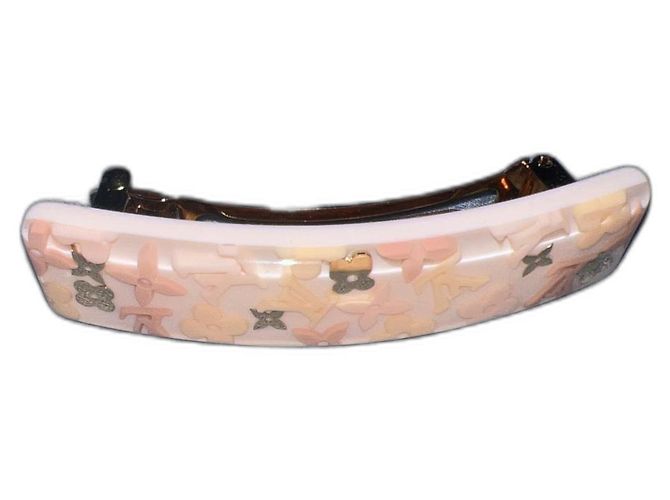 Presilha Louis Vuitton Rosa de Aço