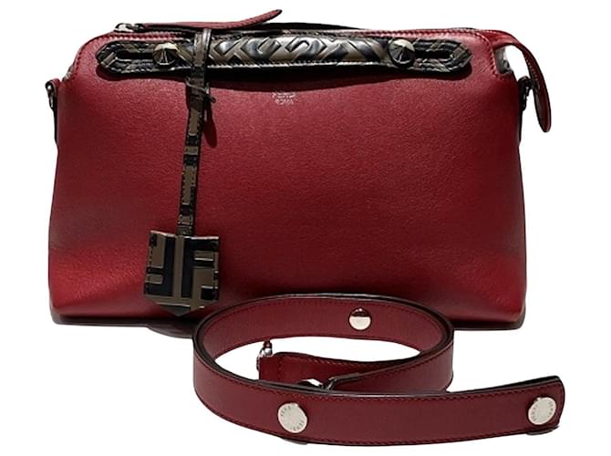 Fendi By the way Medium Red Leather  ref.1885821