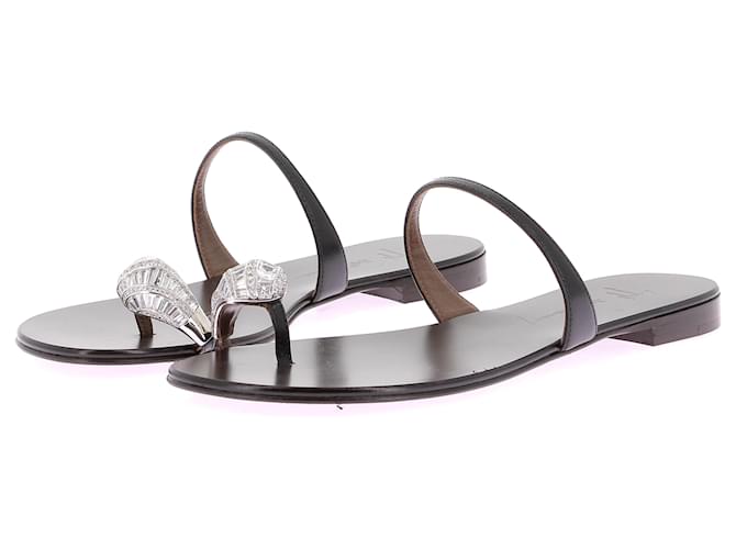 GIUSEPPE ZANOTTI Sandals T.EU 37.5 Leather Black ref.1886145