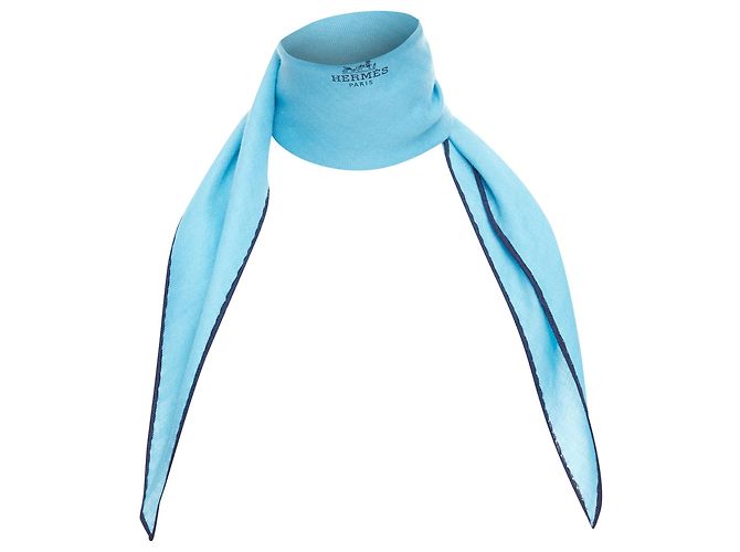 Hermès Sciarpa in cashmere e seta blu cielo HERMES con stampa del logo e bordo navy
