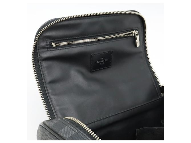 Louis Vuitton Damier Graphite Toiletry Pouch Black Cloth  ref.1895891