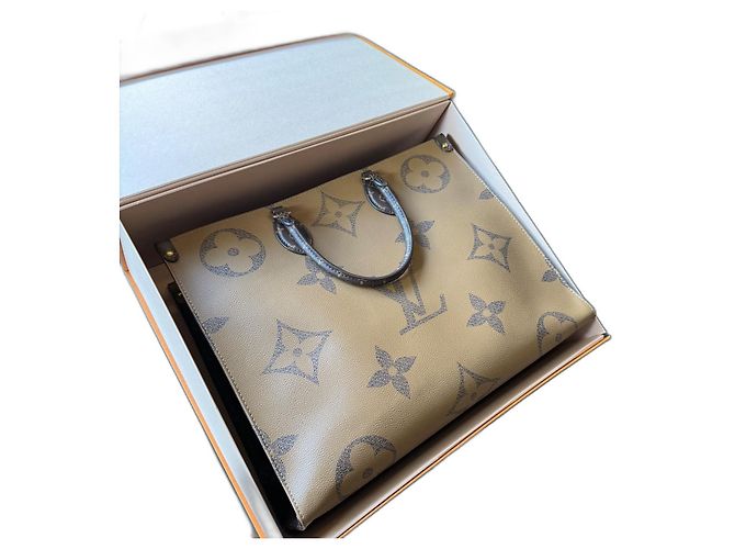 Louis Vuitton Onthego GM Monogram Bag Brown