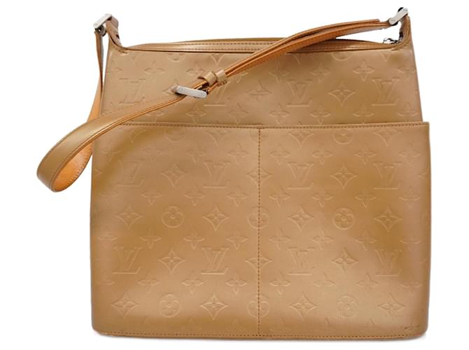 Louis Vuitton Wildwood Camel Patent leather  ref.1906648