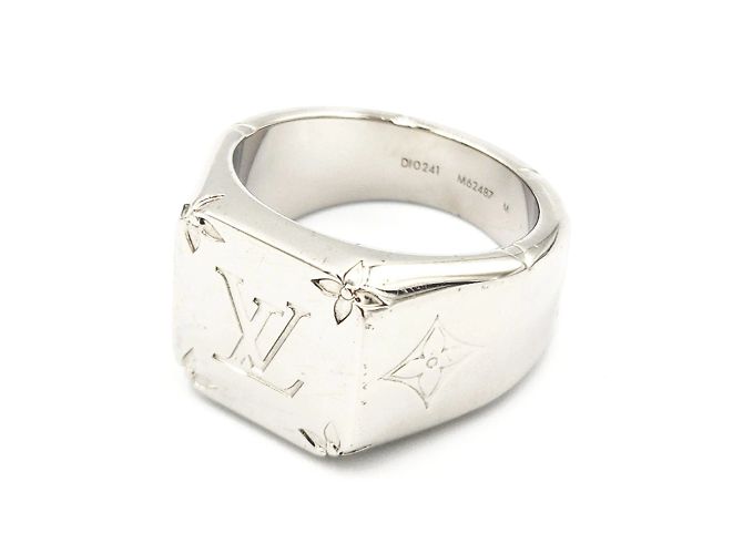 Louis Vuitton Signet Ring Monogram Silvery